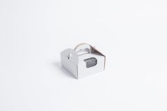 Krabica na zákusky s okienkom 10x10x5 cm - s uškom