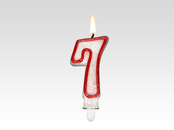 Tortové sviečky čísla s červeným okrajom 7